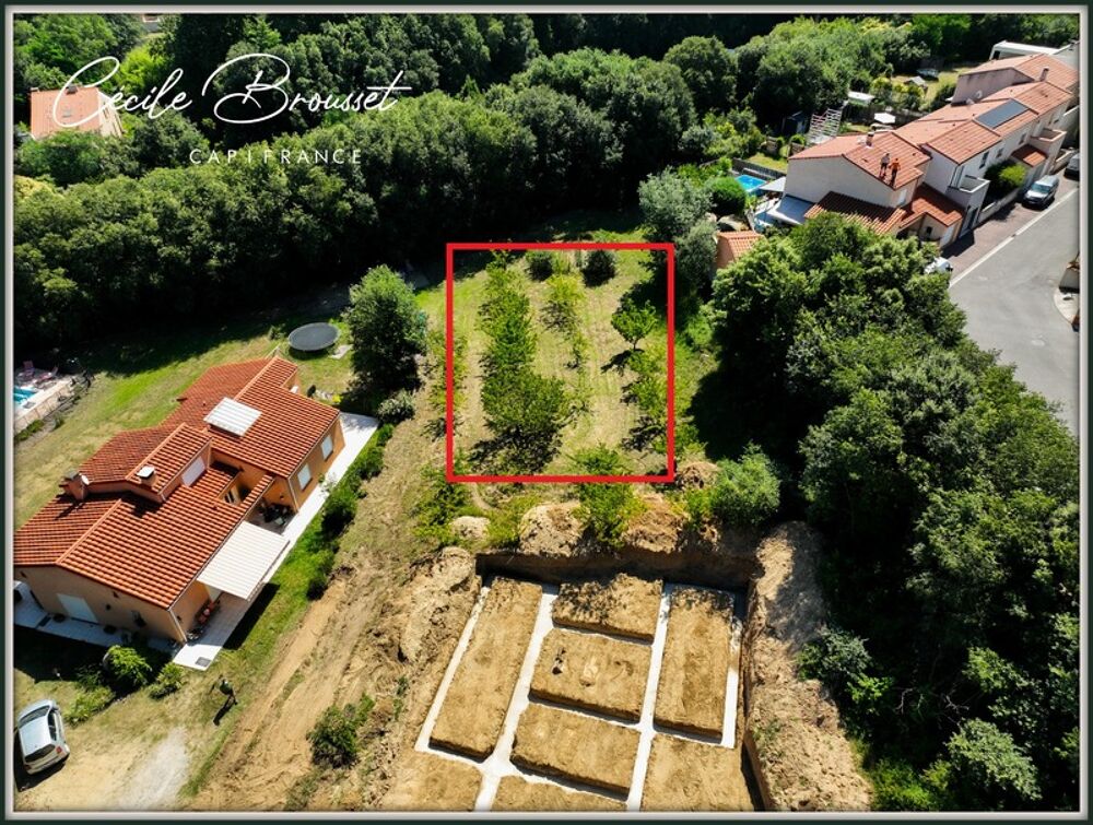 Vente Terrain Terrain constructible de 1 027 m² – Quartier recherché de Céret Ceret