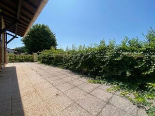  Villa  vendre 6 pices 160 m