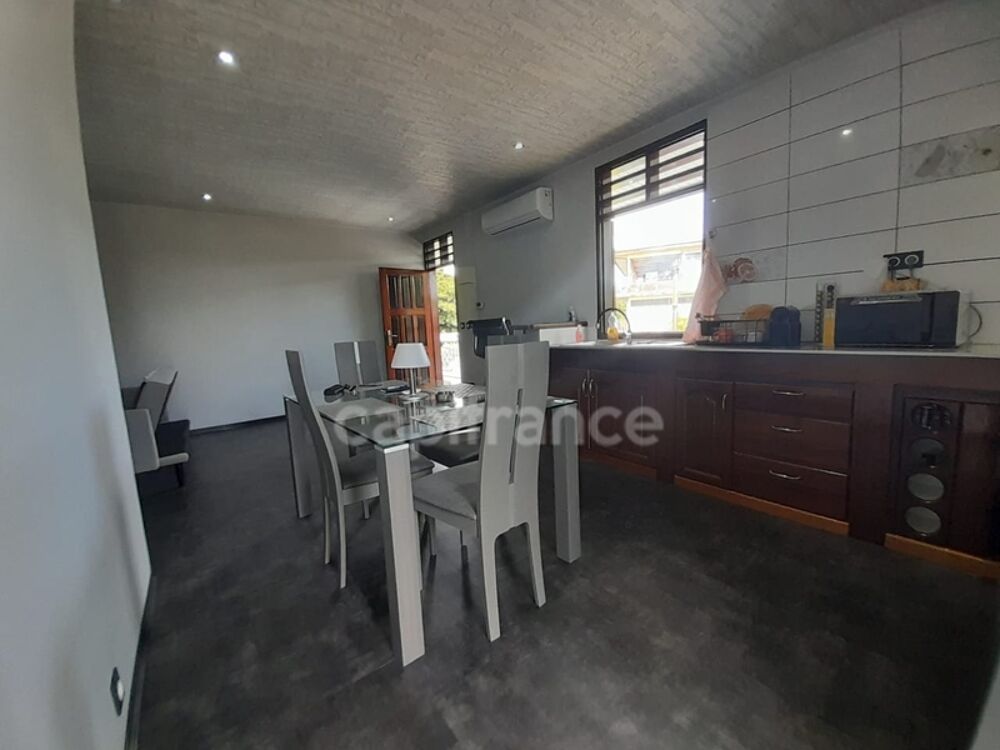 Vente Immeuble IMMEUBLE DE RAPPORT – CAYENNE – CITÉ BONHOMME / ROUTE DE LA MADELEINE Cayenne