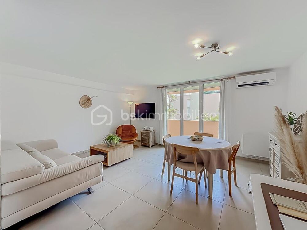 APPARTEMENT T3 RÉNOVÉ DE 72 M² AVEC TERRASSE, PARKING ET ASCENSEUR  COUP DE COEUR !