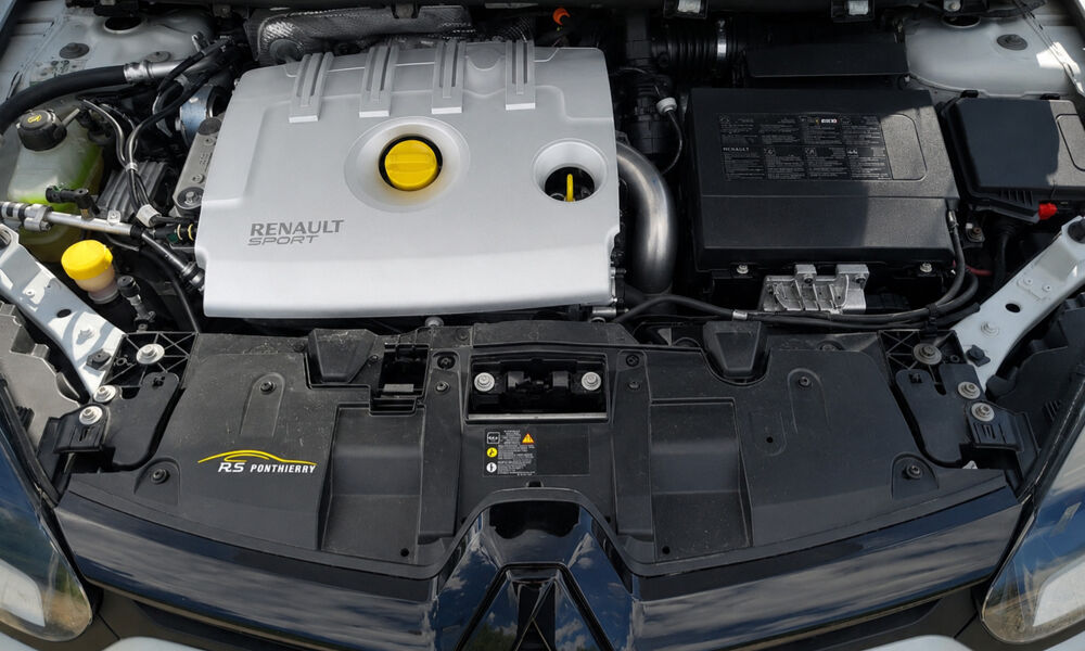M&eacute;gane Coup&eacute; RS 2.0 TCe Turbo 265 Luxe 2015 occasion 02140 Vervins