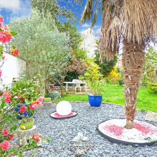  Maison à vendre 8 pièces 184 m²