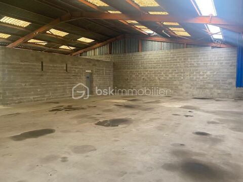 Hangar 400m2 1021 27370 La saussaye