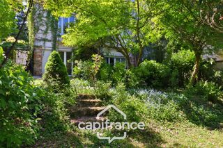  Maison à vendre 10 pièces 262 m²