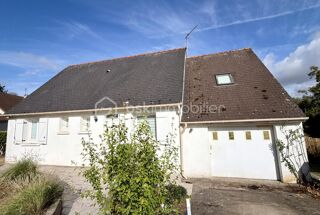 Vente Maison Maison 4 chambres - grand garage - terrain clos de 958 m2 Azay sur cher