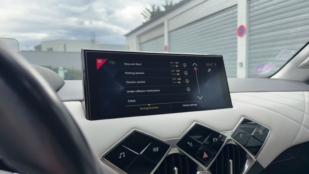 DS3 1.2 PureTech 130 EAT8 Grand Chic 2019 occasion 69280 Sainte Consorce
