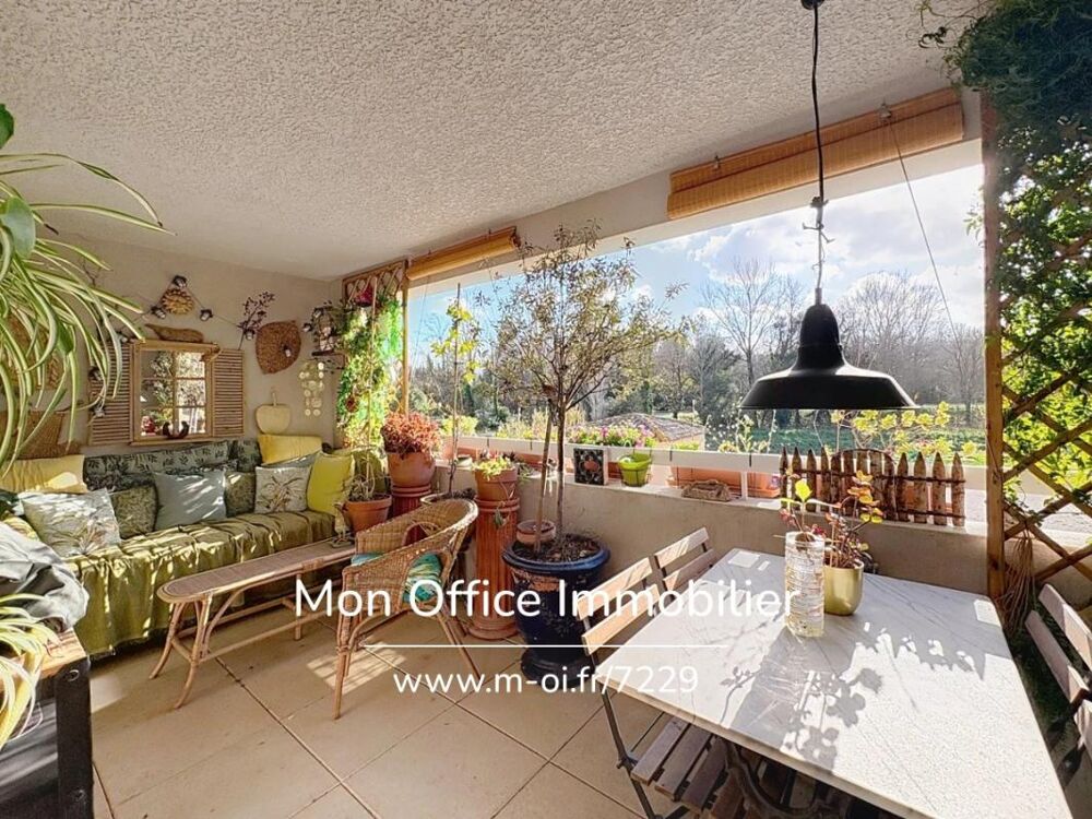 Vente Appartement Référence : 7229-LES - T3 RÉCENT AVEC PARKING ET TERRASSE À VENDRE EN CENTRE-VILLE DE COGOLIN Cogolin