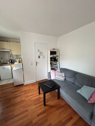  Appartement à louer 1 pièce 20 m²