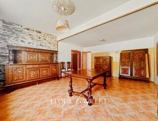  Maison à vendre 12 pièces 304 m²