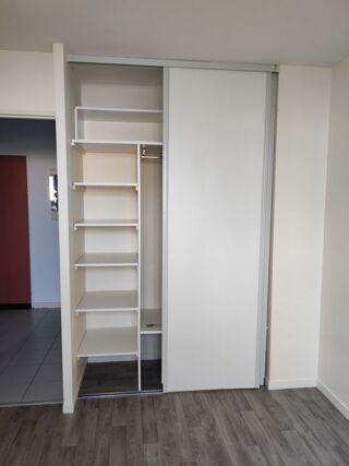  Appartement à louer 2 pièces 48 m²