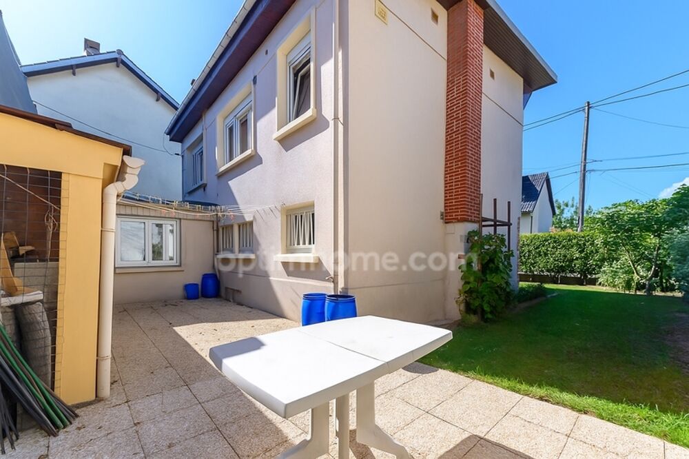 93190  LIVRY-GARGAN  MAISON INDÉPENDANTE  JARDIN  GARAGE  QUARTIER LA POUDRERIE
