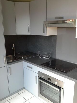 Appartement à louer 1 pièce 38 m²