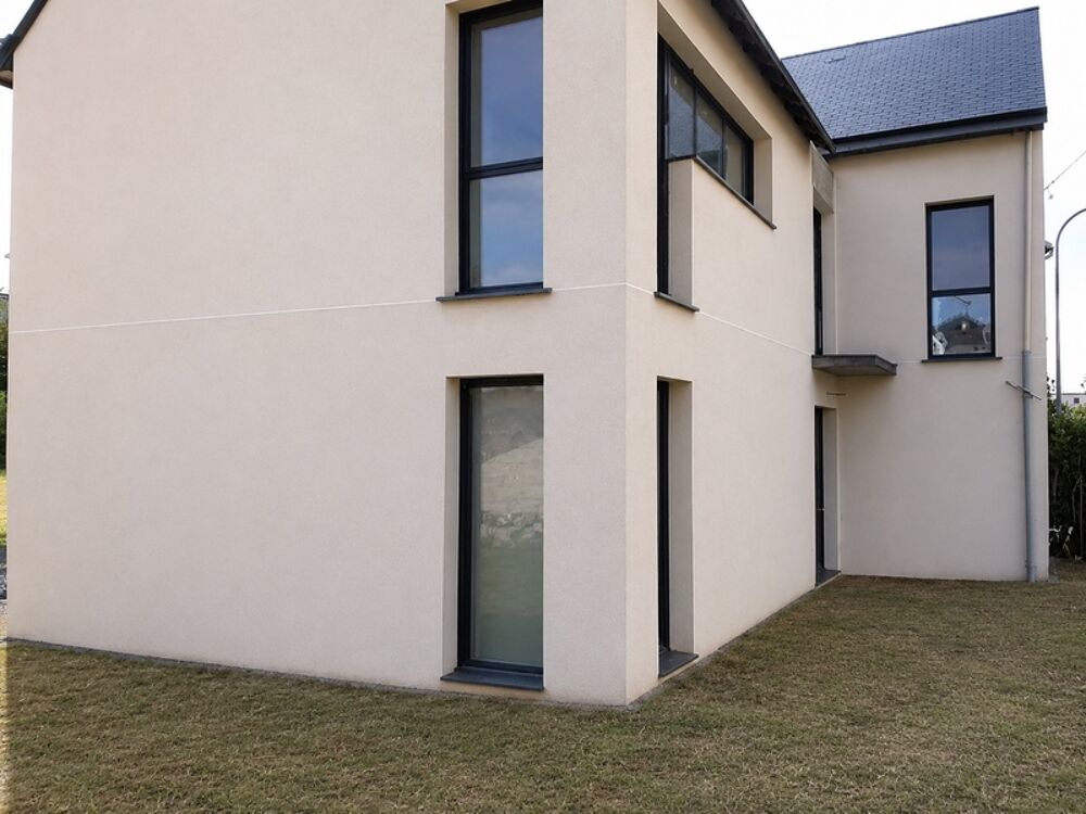 LISLE-ADAM  MAISON DARCHITECTE RARE, 235 M² DANS UN SECTEUR PRIVILÉGIÉ