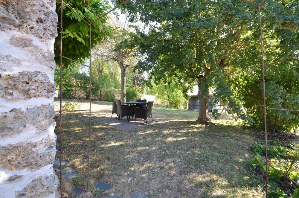 Vente Maison Proche de CHATILLON SUR MARNE (51) à vendre Belle maison en pierre rénovée avec dépendance Chatillon sur marne
