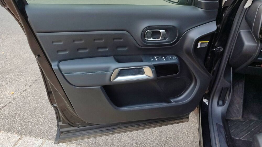 C5 aircross 1.2 Hybrid 136 e-DSC6 Plus - Automatique Entretien construct 2024 occasion 35000 Rennes