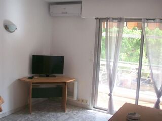  Appartement à louer 1 pièce 28 m²