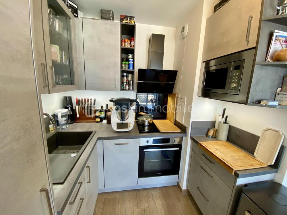 Appartement récent 2 pièces de 50m² avec terrasse de 17m²