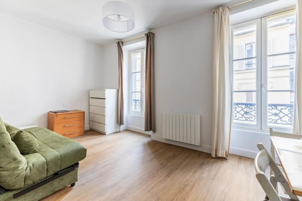 Vente Appartement Studio d'environ 20 m² refait à neuf quartier Passy Paris 16