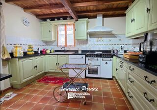  Maison � vendre 7 pi�ces 201 m�