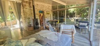  Villa à vendre 6 pièces 210 m²