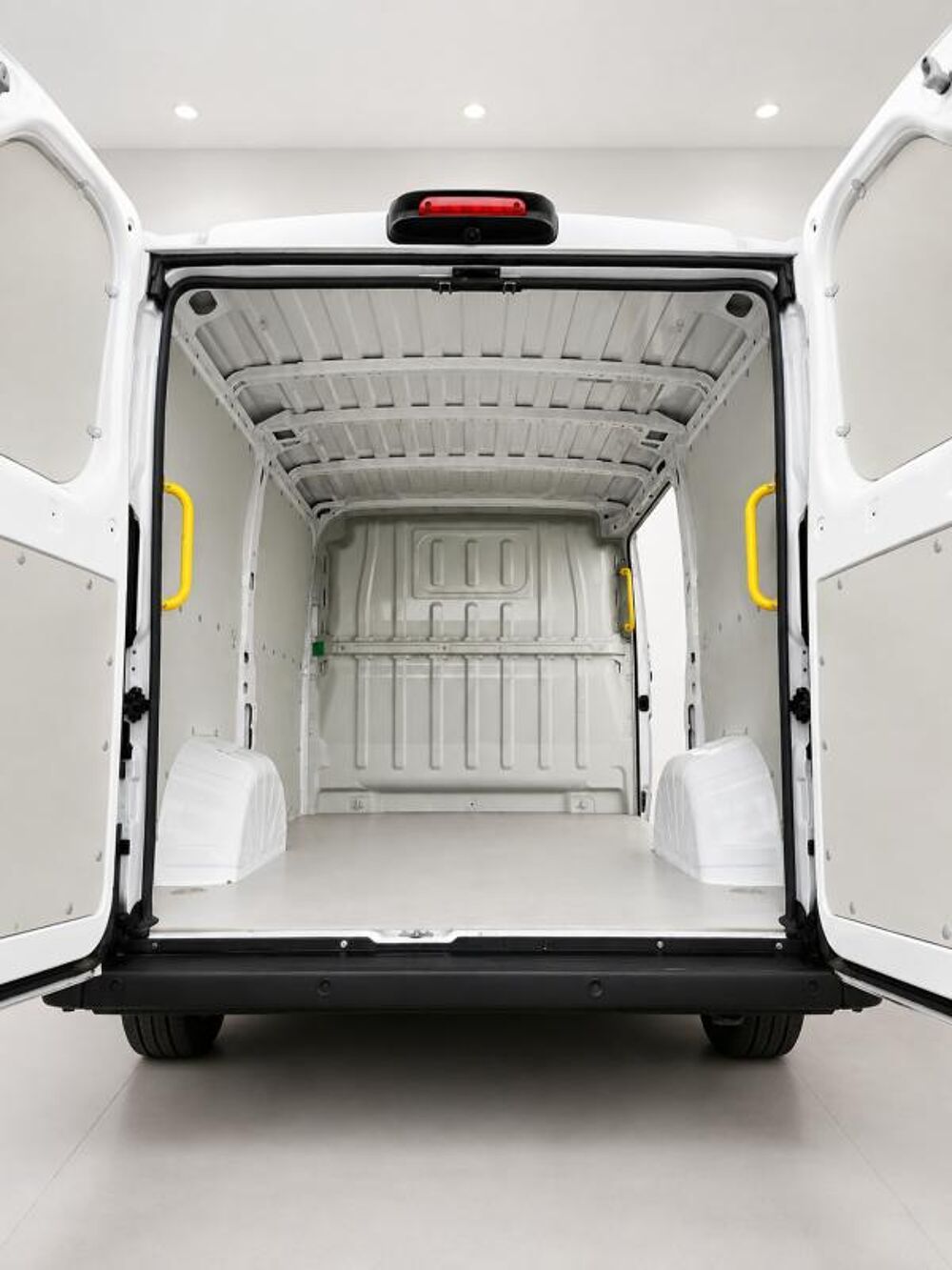 Jumper 1&deg; Main / 2.2L B HDI 120cv Pack DRIVER L1H1 CLIM/REGUL/LIMIT 2022 occasion 60430 Abbecourt