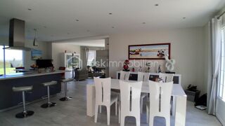  Maison à vendre 11 pièces 229 m²