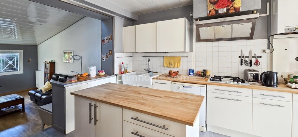 Maison 85 m² pleine de charme  2 chambres  terrasse intimiste  double garage  aucun travaux PAU (64)