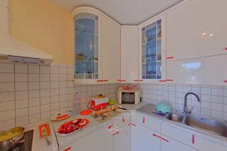 Viager  vendre 5 pices 130 m Nazelles negron