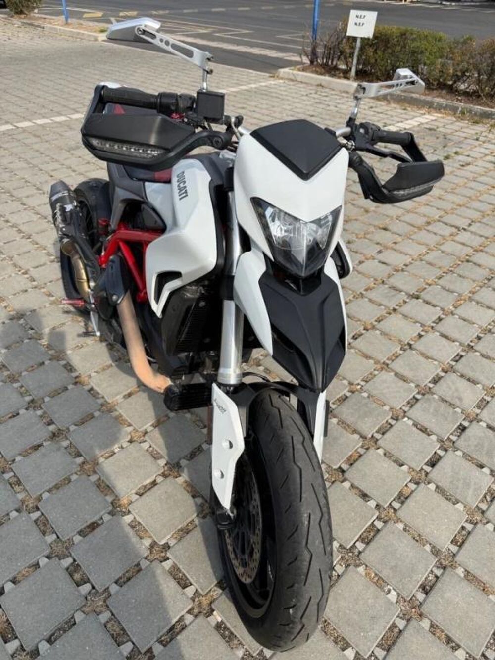 DUCATI 2017 occasion 93410 Vaujours