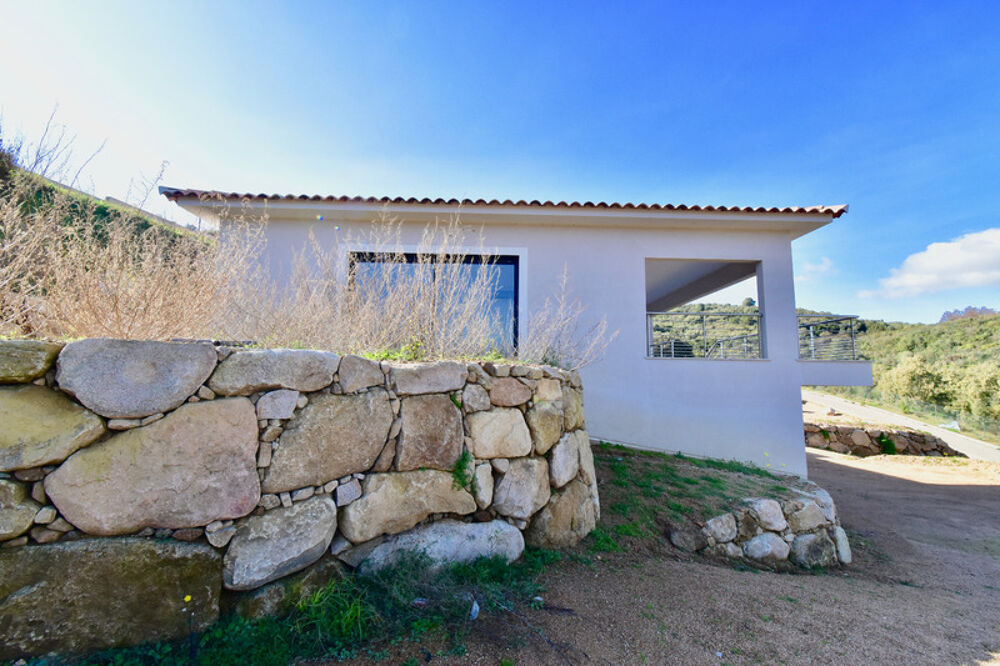Vente Villa Dpt Corse (20)à AFA, belle maison mitoyenne avec terrasse et garage, vue montagne Ajaccio