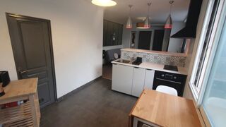  Appartement à louer 1 pièce 46 m²