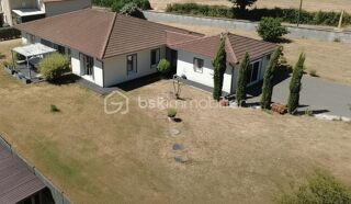 Vente Maison EXCLUSIVITE Maison contemporaine de plain-pied 10' de CHARLIEU Charlieu
