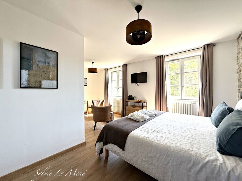 À Vendre  Propriété de Caractère avec Activité de Chambres dHôtes  Guern (56310)