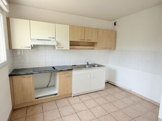 Appartement à louer 3 pièces 63 m²
