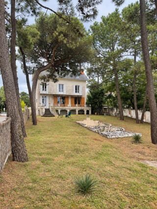  Maison à vendre 7 pièces 185 m²