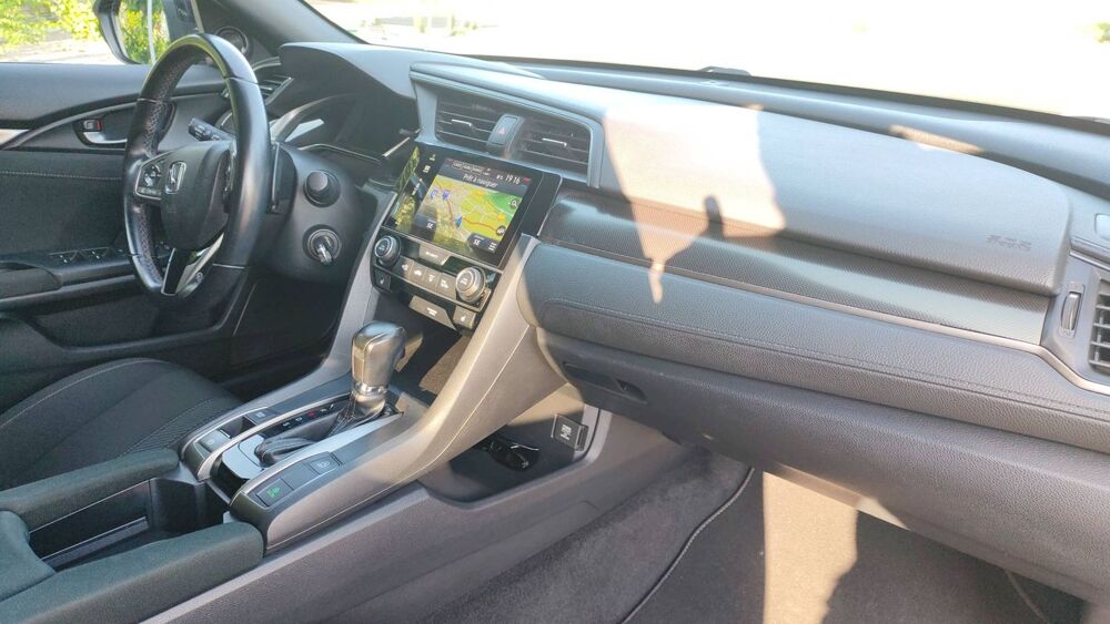 Civic 1.0 I-VTEC 126 Executive - Automatique Entretien constructeu 2019 occasion 68230 Turckheim