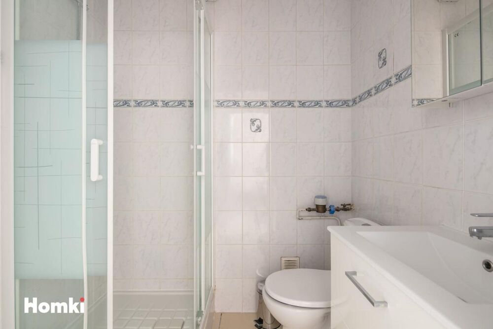 Appartement T1 de 29 m² à Grenoble 38000, Chemin des Montagnes-Russes