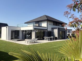  Maison � vendre 6 pi�ces 190 m�