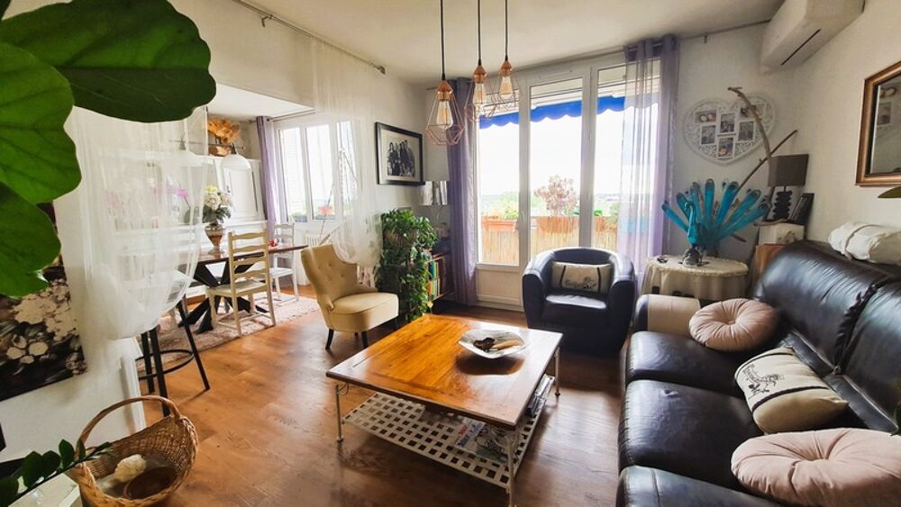 Vente Appartement Dpt Gard (30),  vendre NIMES appartement T4 de 69 m parking balcon cave Nimes