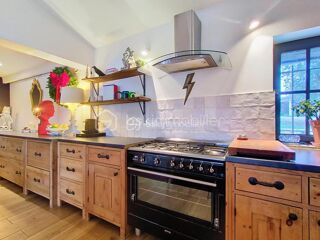  Propri�t�/ch�teau � vendre 8 pi�ces 253 m�