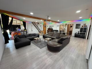  Maison à vendre 7 pièces 285 m²