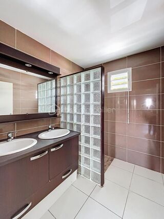  Appartement � vendre 3 pi�ces 60 m�