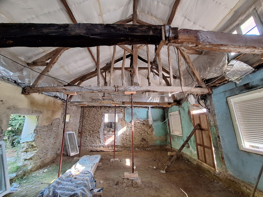 ? Maison en pierre à rénover  Fort potentiel à Plaisance-du-Gers  Terrain 1 569 m²  Dépendances & véranda