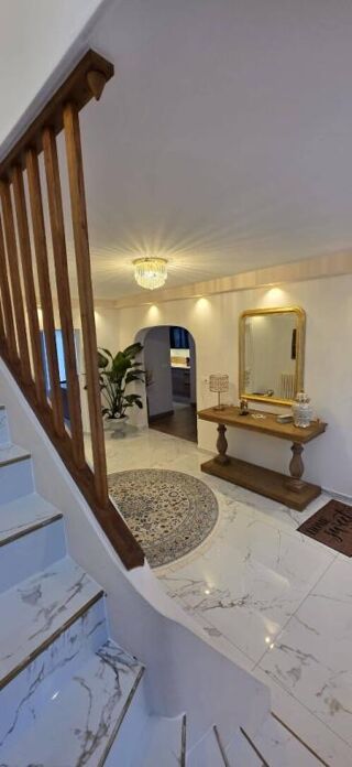  Maison � vendre 7 pi�ces 195 m�