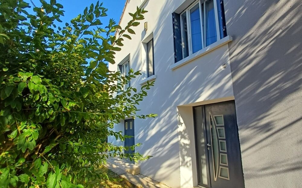 Maison 9 pièces 200 m² · à Angouleme · 200 m² · 289 000 €
