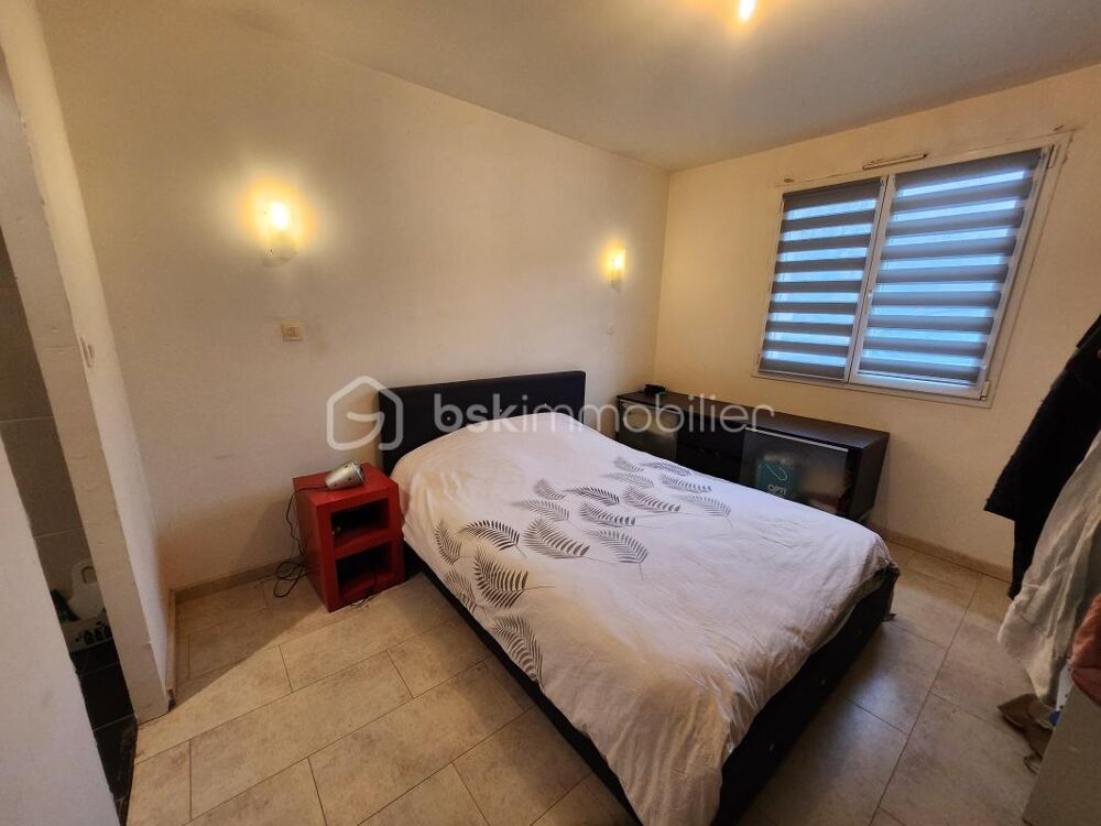 Maison familiale à LANDEVANT de 7 pièces
