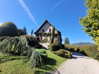  Propriété/château à vendre 10 pièces 370 m²