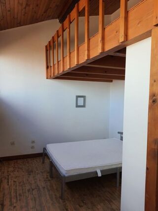  Appartement à louer 2 pièces 40 m²