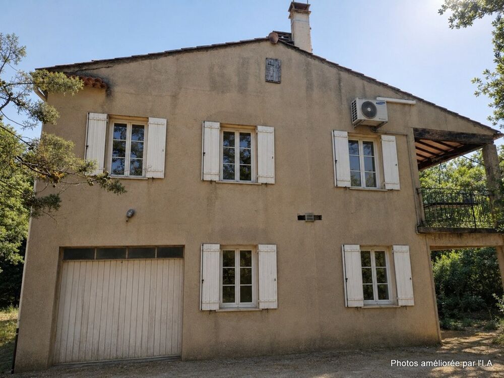 AIX Sud - Cabriès - Vente Grande Villa T4 de 200 M2 plein sud, à rénover, sur 1900M2 de terrain, emplacement de premier choix au