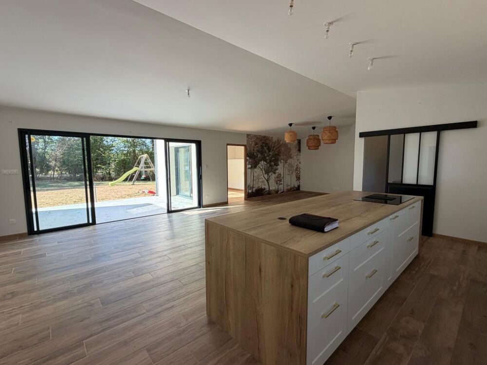 Vente Villa AIZENAY (85)- CALME ABSOLU - VILLA CONTEMPORAINE 2024 GRAND CONFORT 4 CHAMBRES AVEC GARAGE SUR 783 M² Aizenay